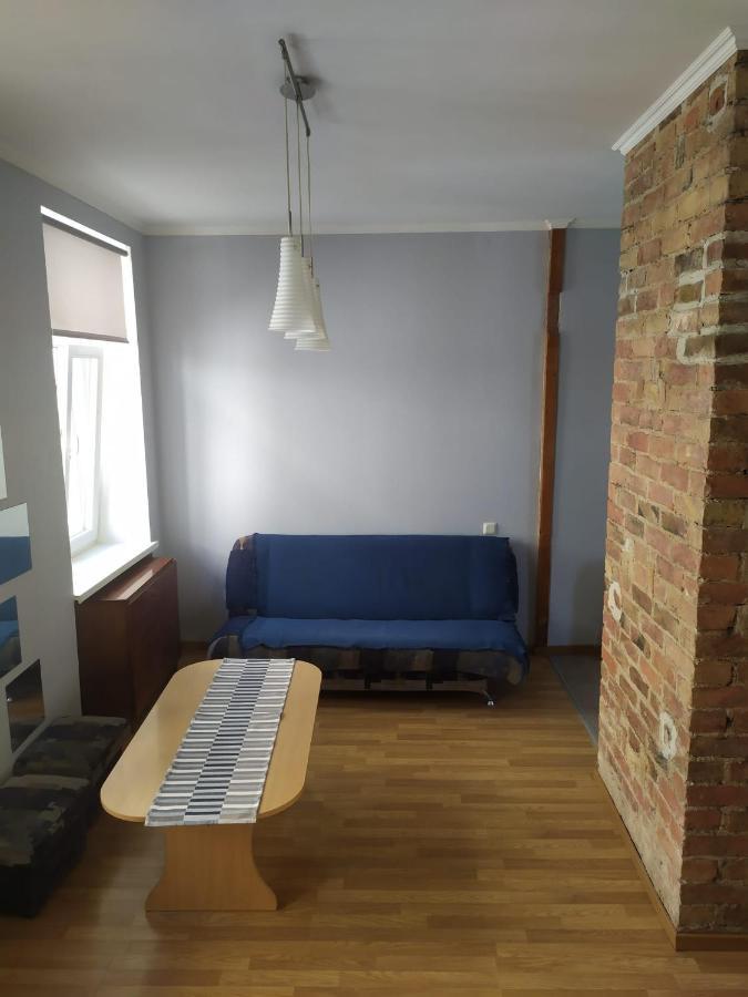 Dzīvoklis Vagnera 12 *